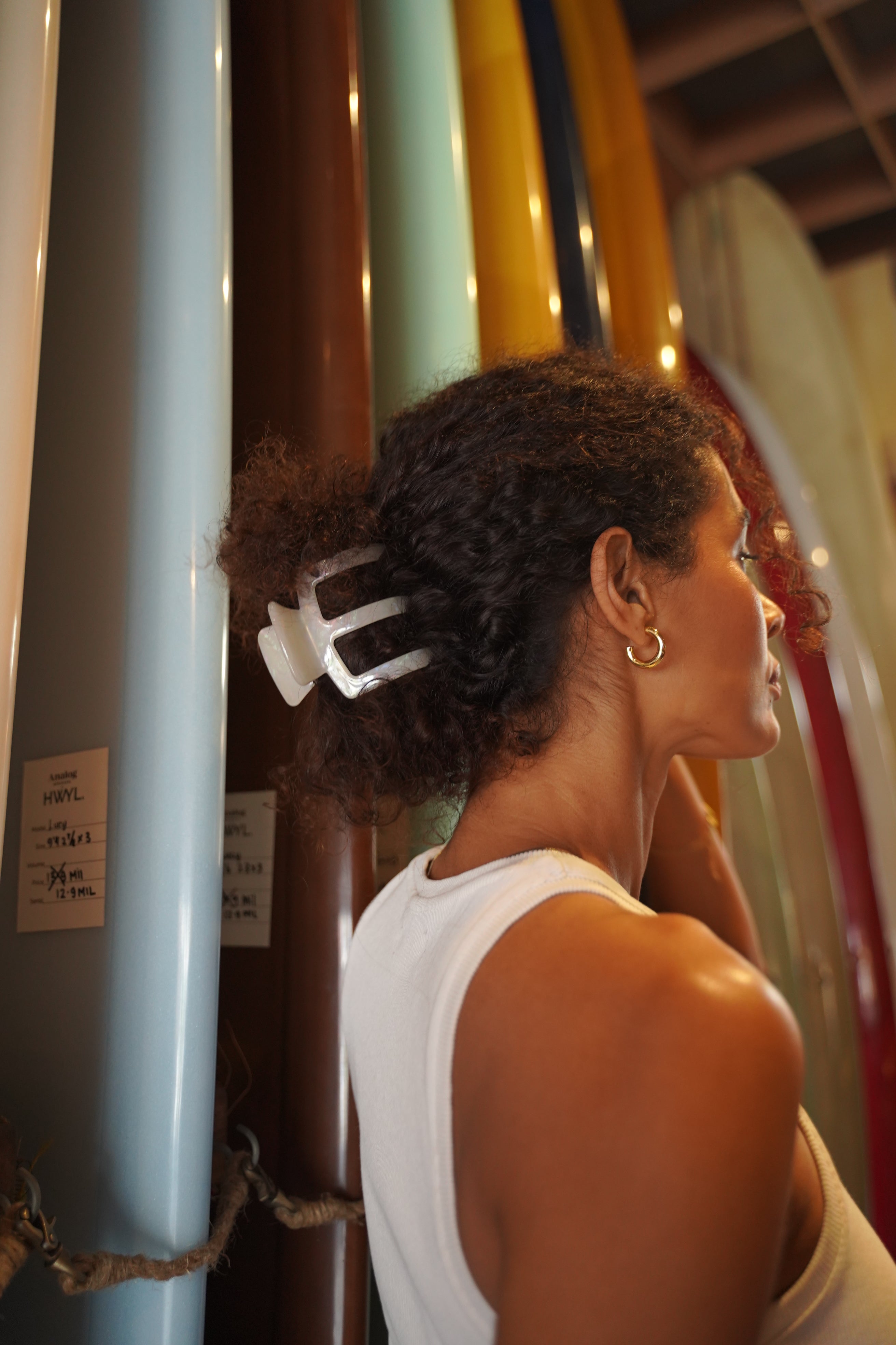 Ada: Große Acetat Haarklammer für Locken & Afro Hair